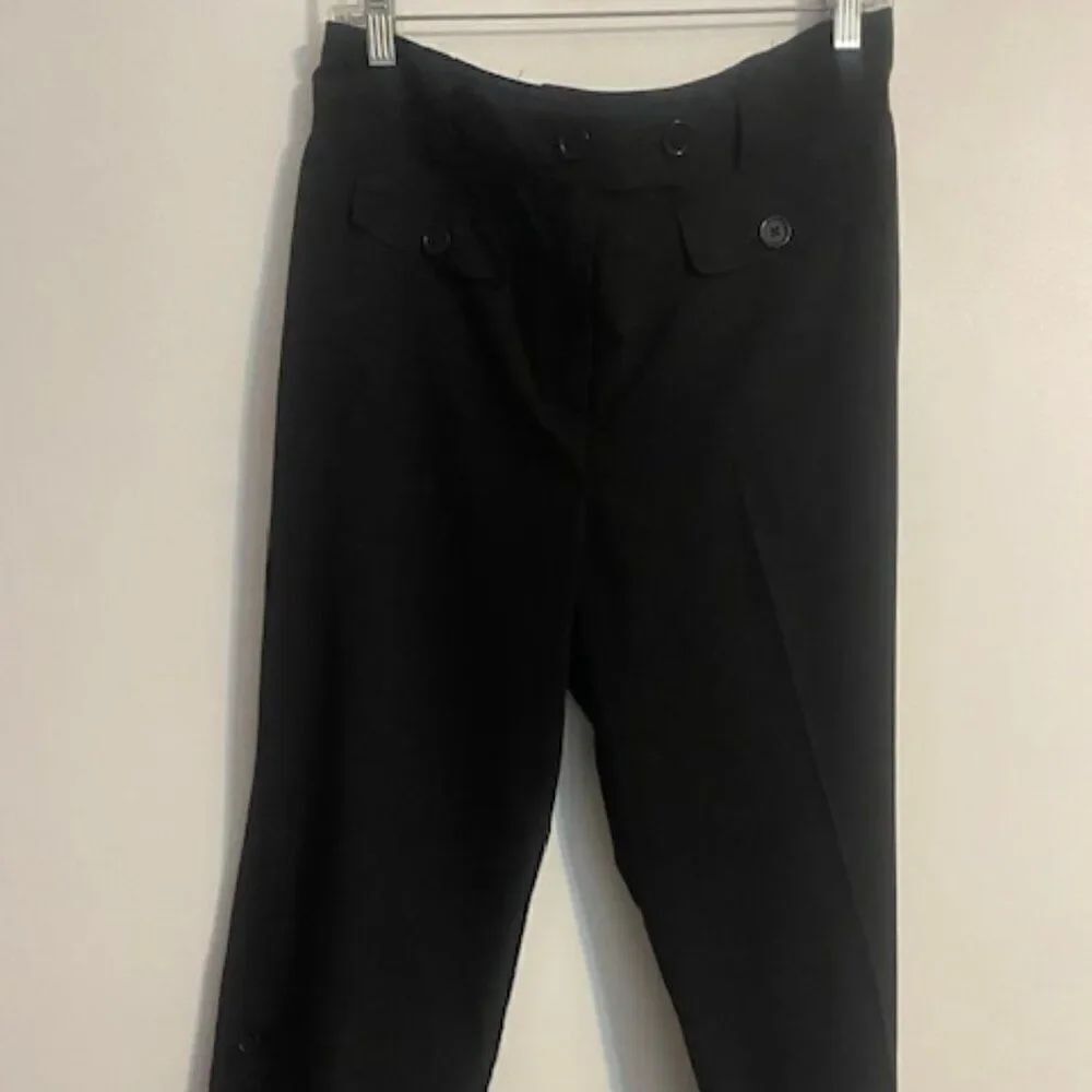 Pret-A-Porter Black crop pants, size 14